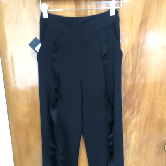 MARCIANO Black Dress Pants, Slit, Ruffled, Size 2 - Picture 2 of 3